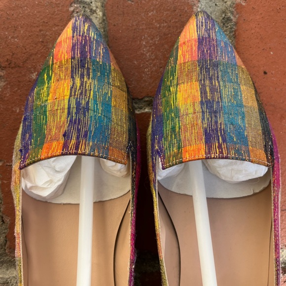 Stuart Weiztman Rialto Shoes - Picture 11 of 14